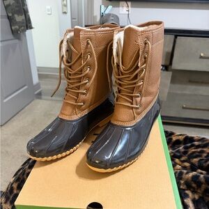 JBU Tan and Chocolate Brown Waterproof Boots